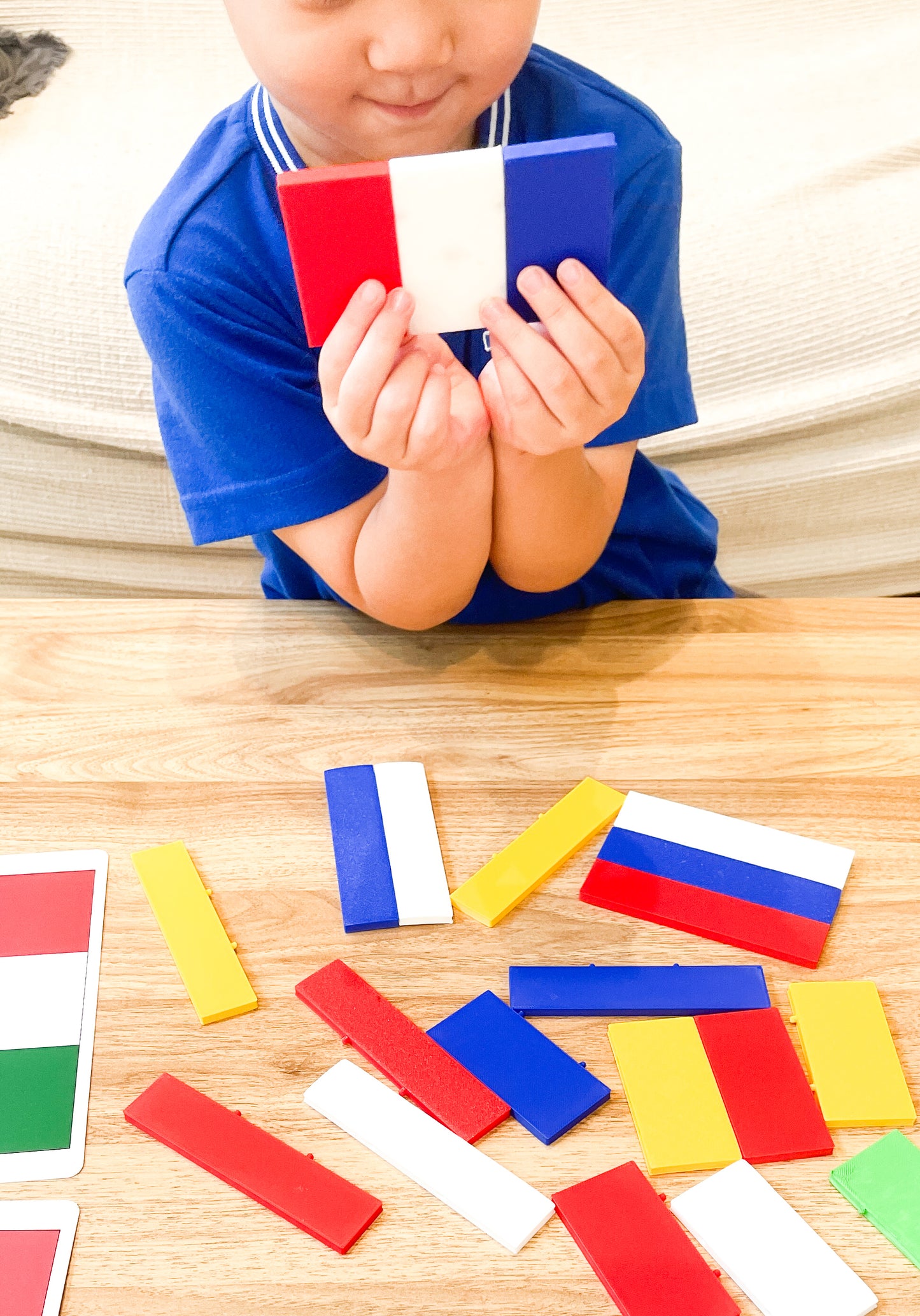 3色で作る 世界の国旗ブロック