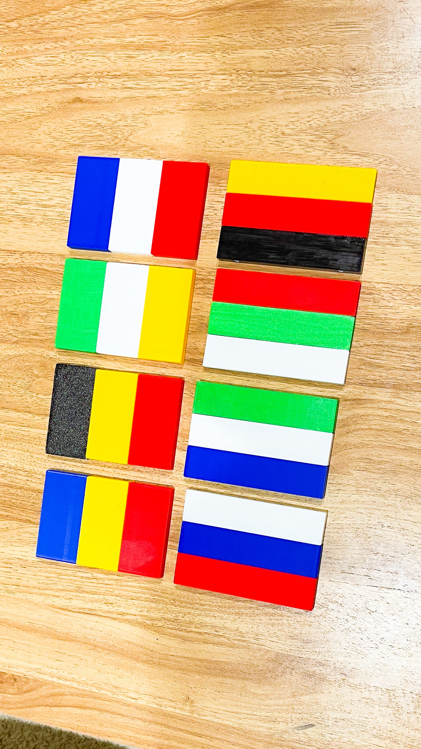 3色で作る 世界の国旗ブロック